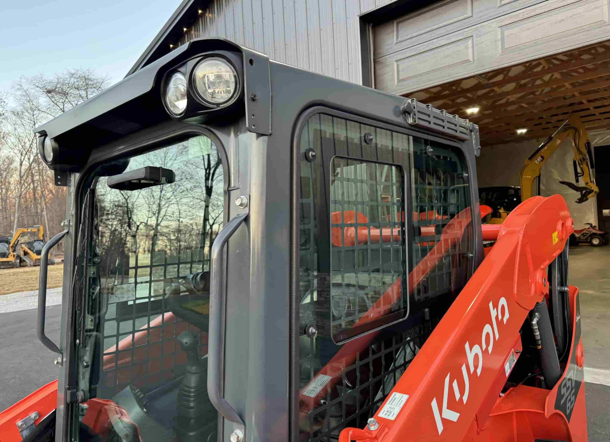 2022 KUBOTA SSV65 HIGH FLOW
